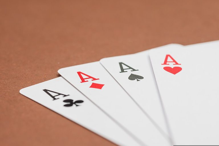 QQPOKER德州扑克规则详解：新手入门必读指南