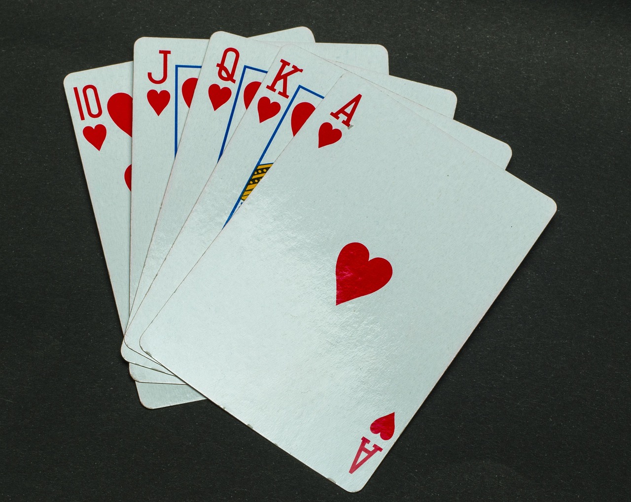 QQPOKER客服联系方法 - QQPOKER客服联系方法:官方渠道与常见问题解答