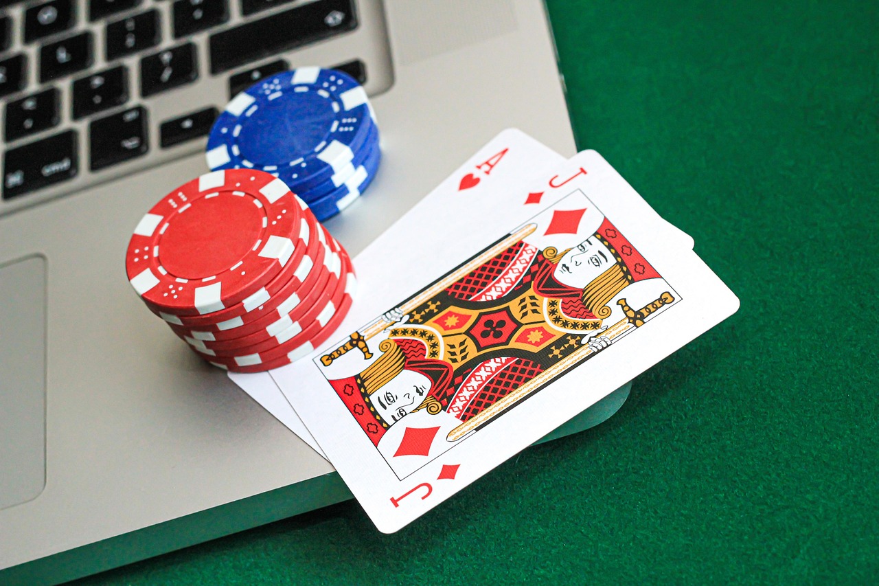 QQPOKER用户真实评价汇总 - QQPOKER用户真实评价汇总:安全、公平与体验全解析